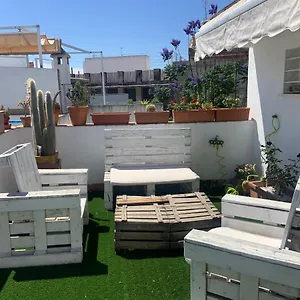 private-terrace-parking-right-in-the-city-center.es-andalucia.com/